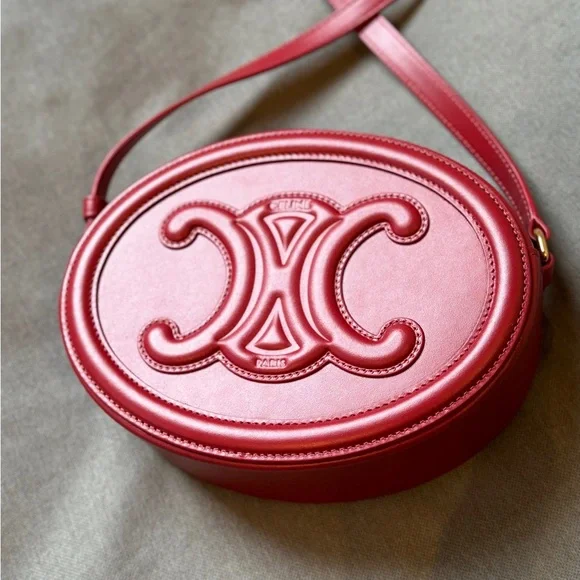 SOLD - CELINE Oval Triomphe Crossbody Bag - Picture 3 of 8